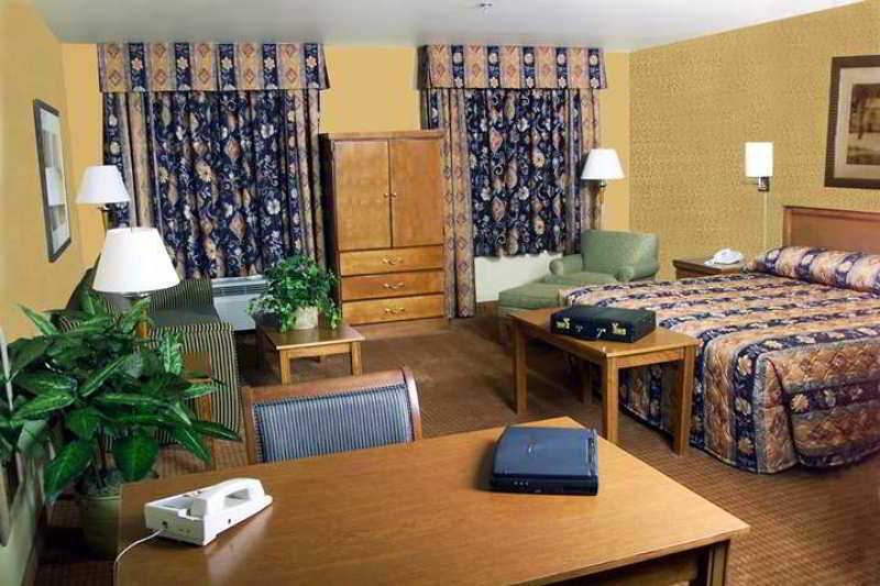 Hampton Inn & Suites Montreal-דורבאל חדר תמונה
